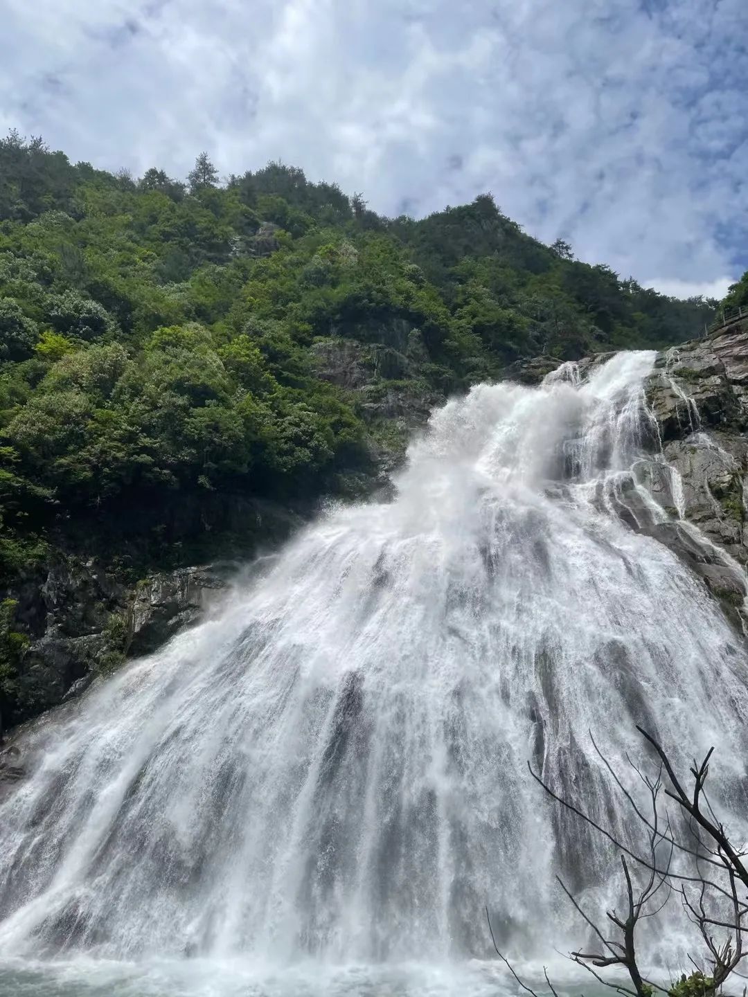 杭建简讯|组织员工赴山水磐安三日游